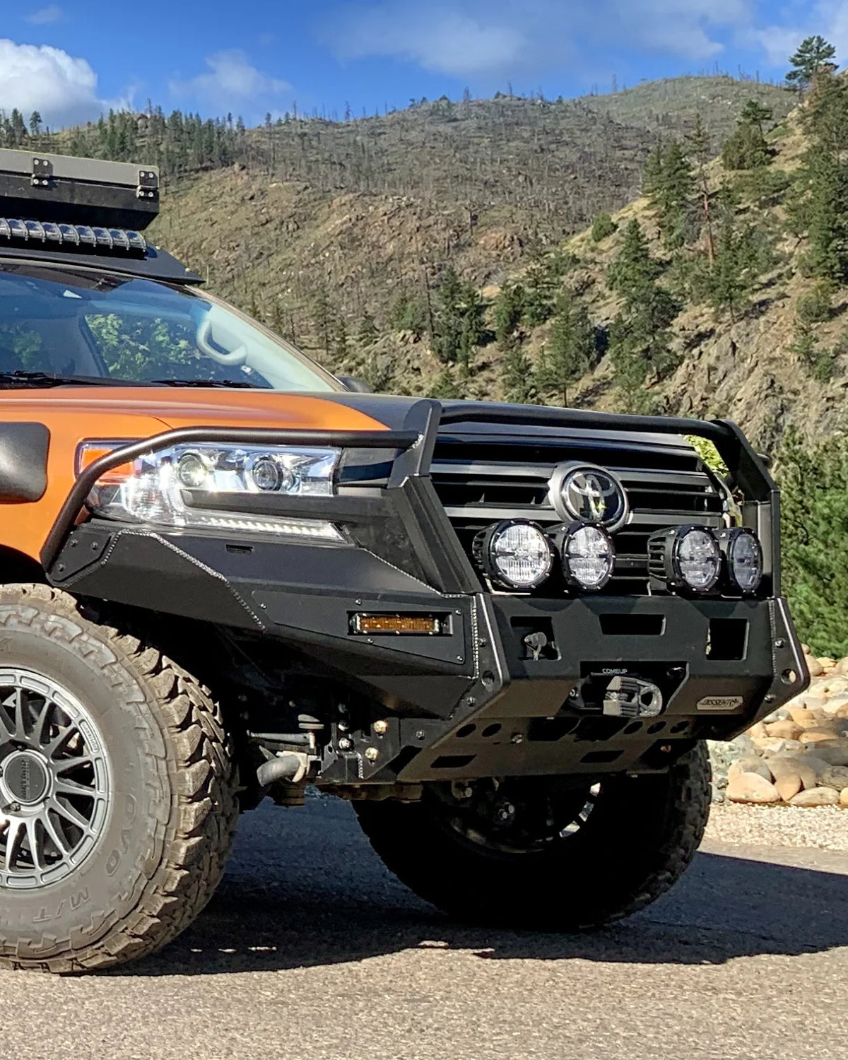 Dissent Off-Road Full Replacement Front Bumper for 200 Series Land Cruiser