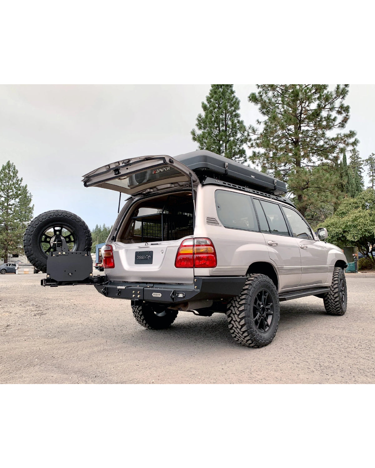 Dissent Off-Road Tire Carrier Swing-Out